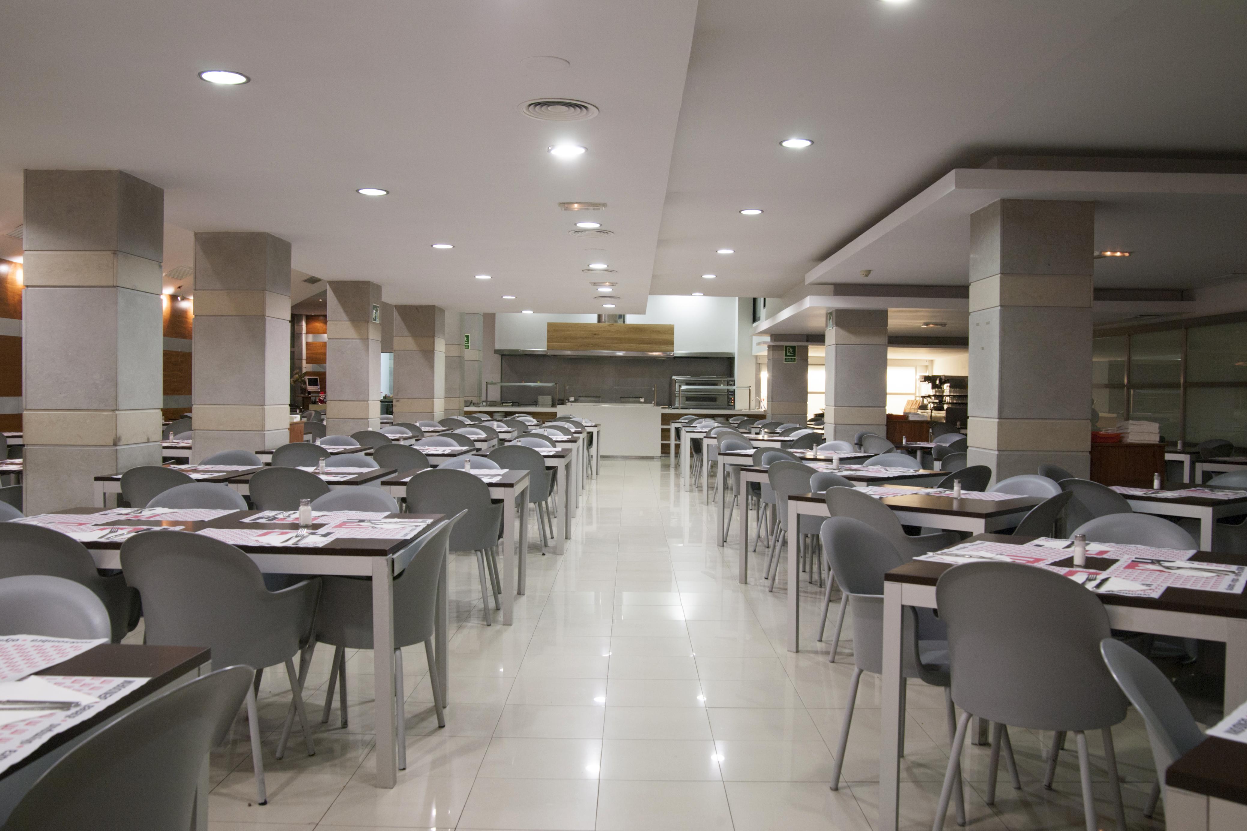 Hotel Cuco Бенідорм Екстер'єр фото